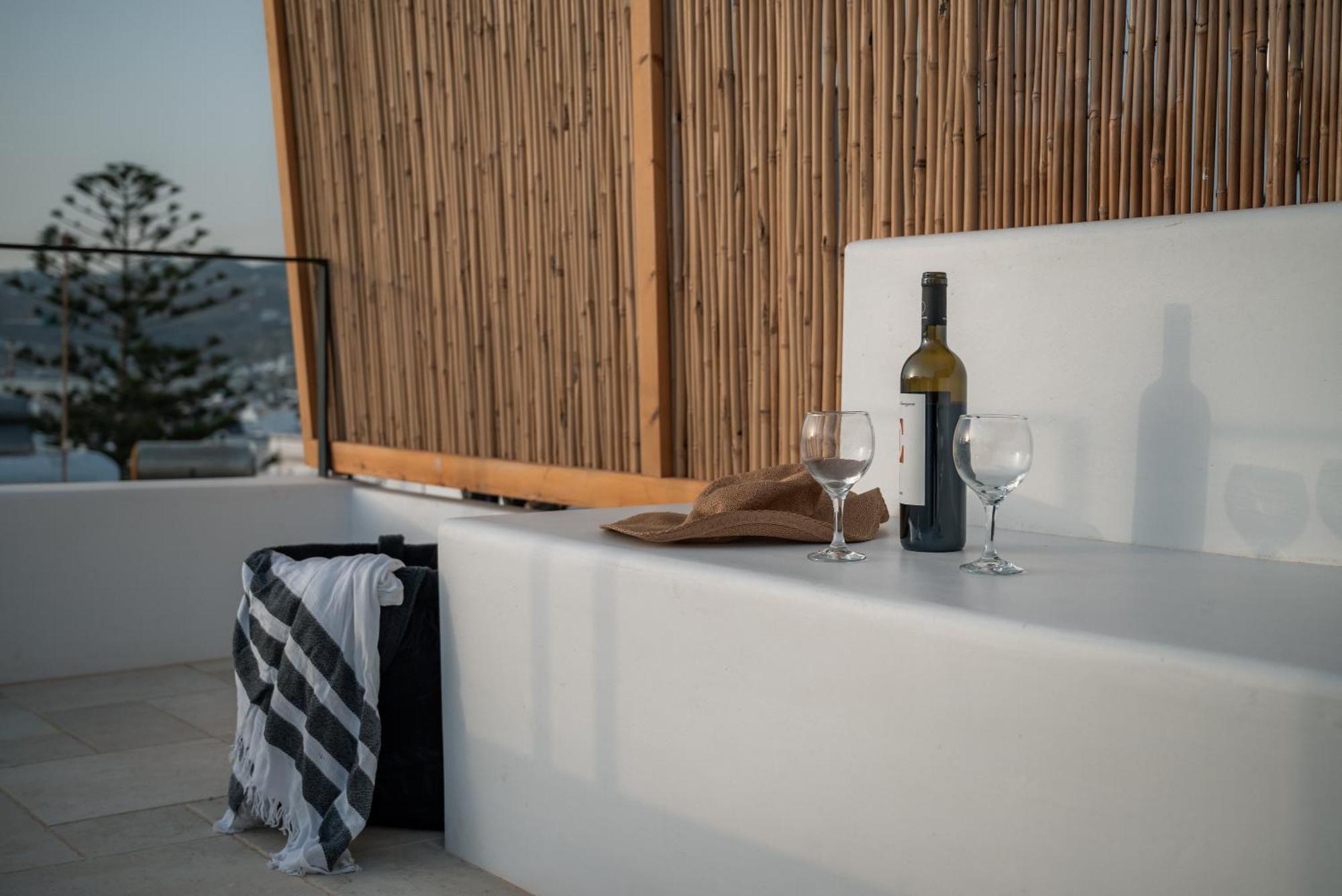 Aniko Suites White Alley Mykonos Town Esterno foto